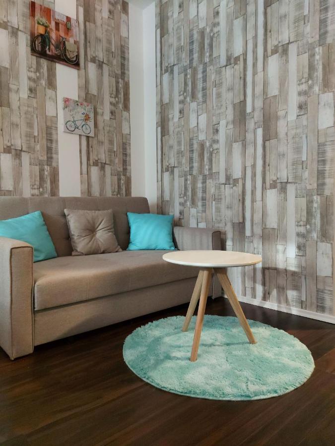 Bike & Spa Velence Apartman Екстер'єр фото